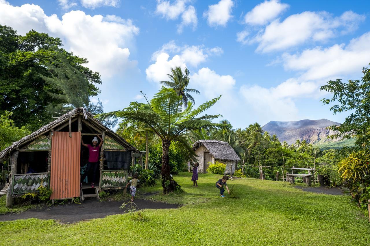 Yasur View Bungalows Loanengo Экстерьер фото