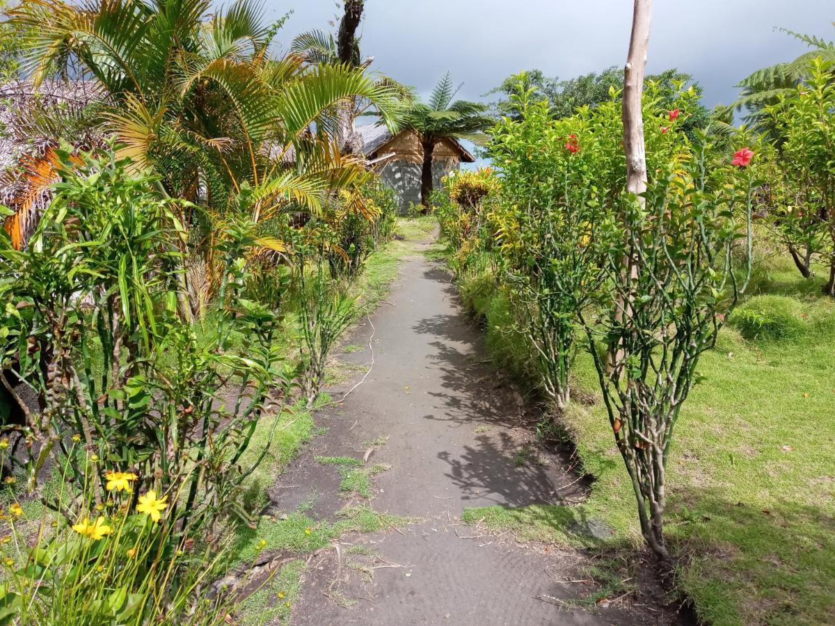 Yasur View Bungalows Loanengo Экстерьер фото
